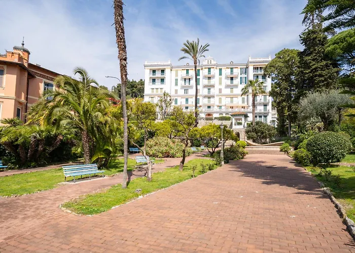 Pool And Relax At Casa Ilenia * Bordighera